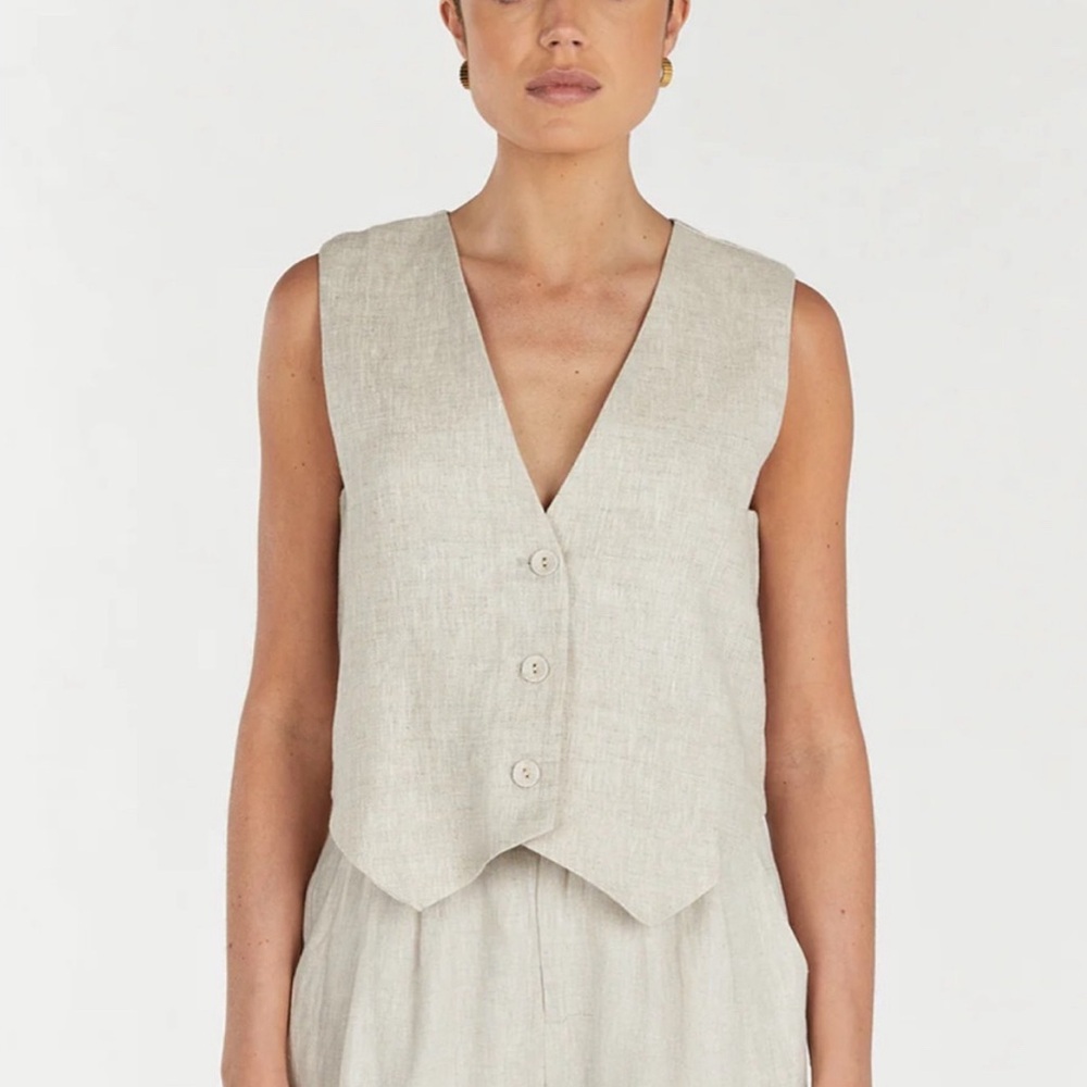 DISSH • Banks Linen Vest - Neutral